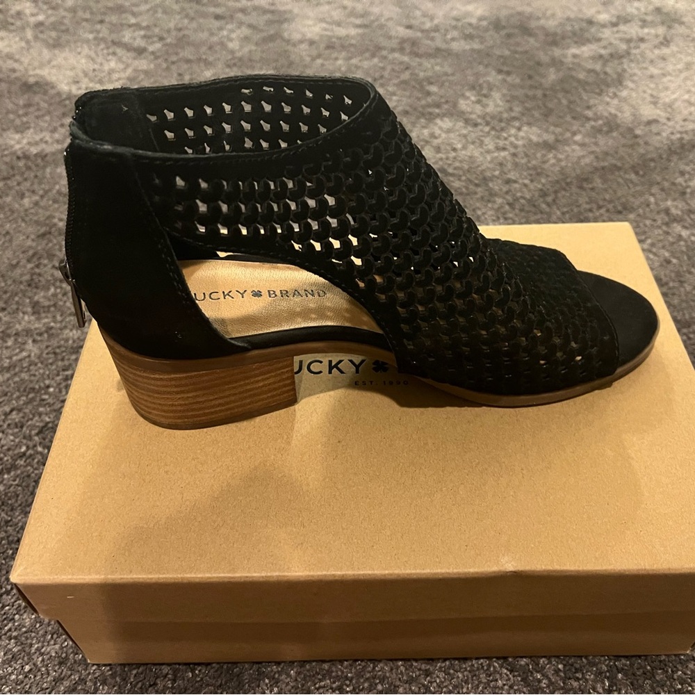 Lucky brand wedges